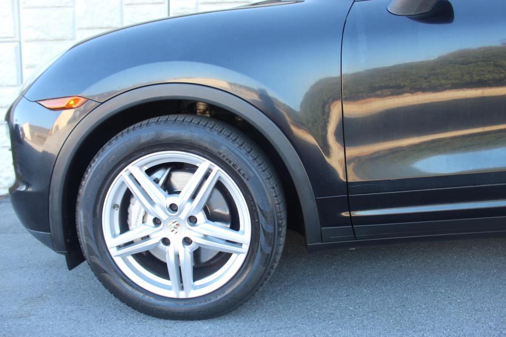 used 2012 Porsche Cayenne car