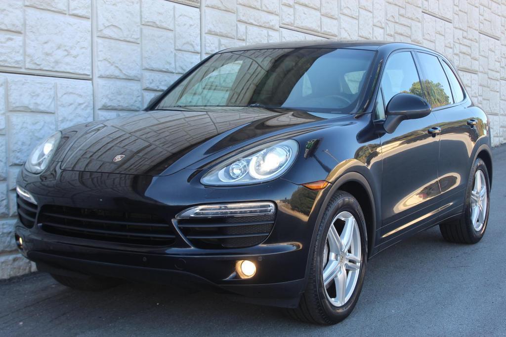 used 2012 Porsche Cayenne car