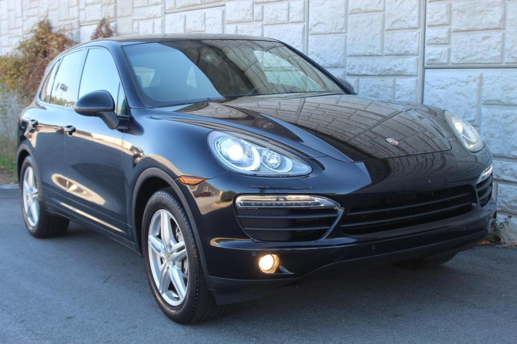 used 2012 Porsche Cayenne car
