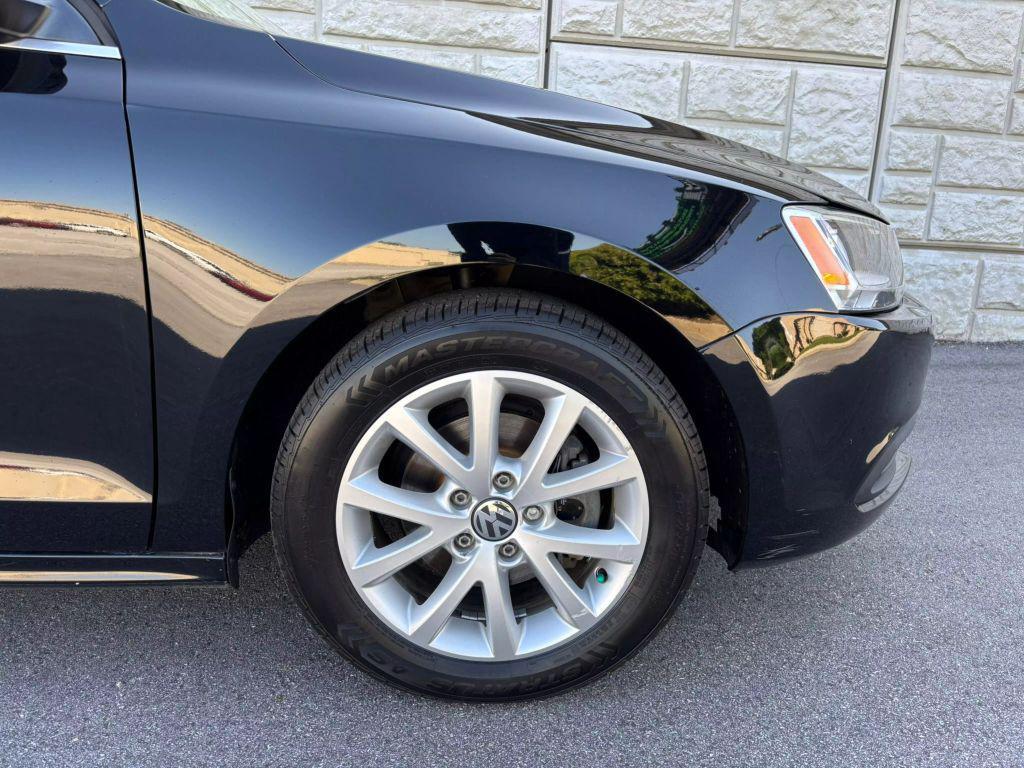 used 2013 Volkswagen Jetta car