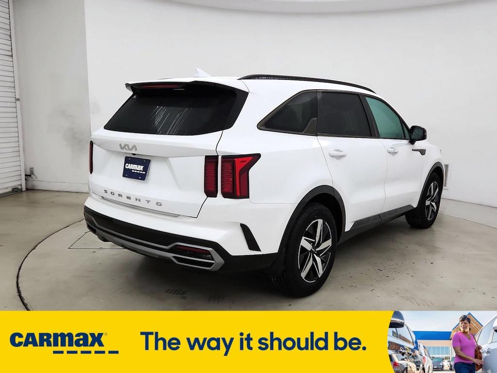 used 2022 Kia Sorento car, priced at $26,998