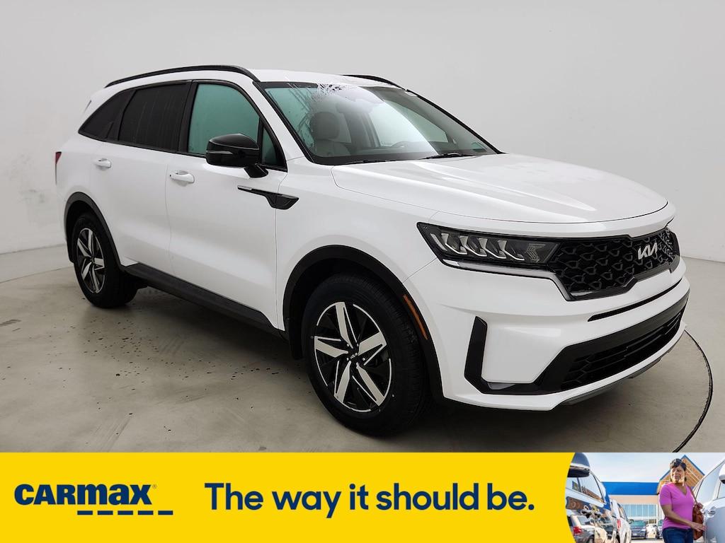 used 2022 Kia Sorento car, priced at $26,998