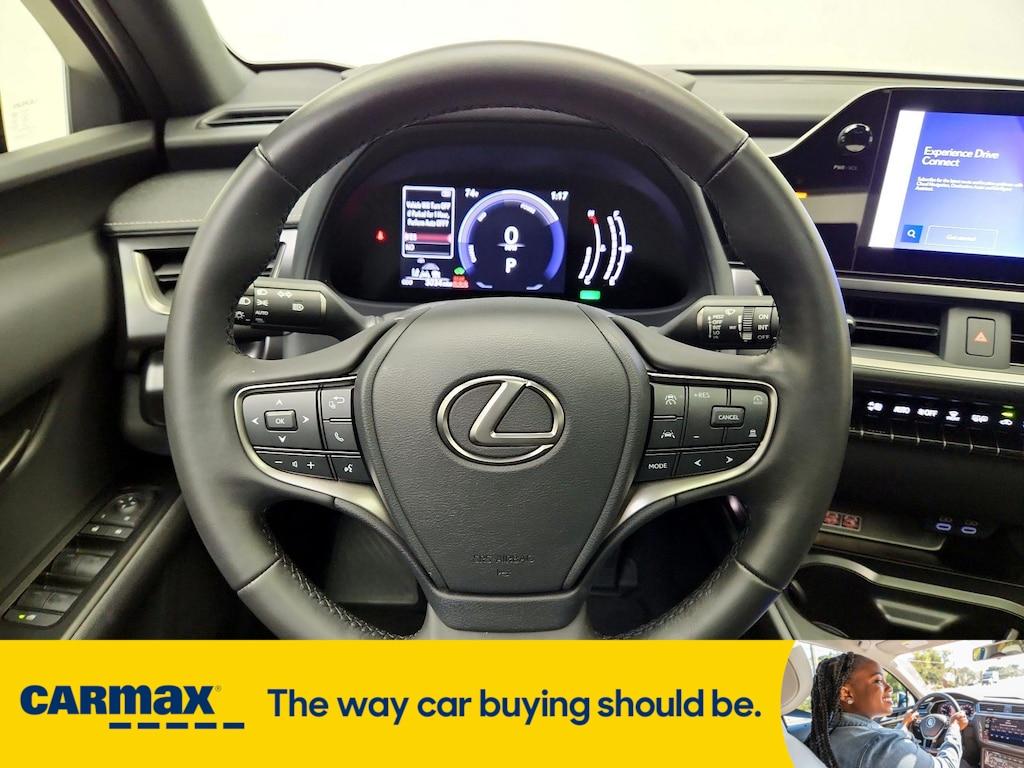 used 2025 Lexus UX 300h car, priced at $40,998