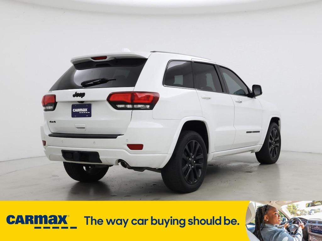 used 2017 Jeep Grand Cherokee car, priced at $18,998