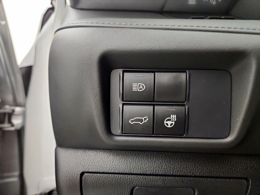 used 2021 Toyota Highlander car, priced at $38,998