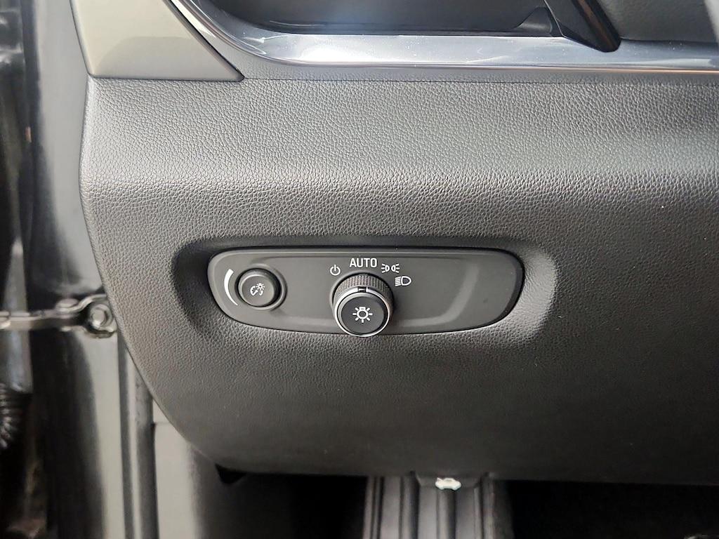 used 2018 Chevrolet Traverse car, priced at $19,998