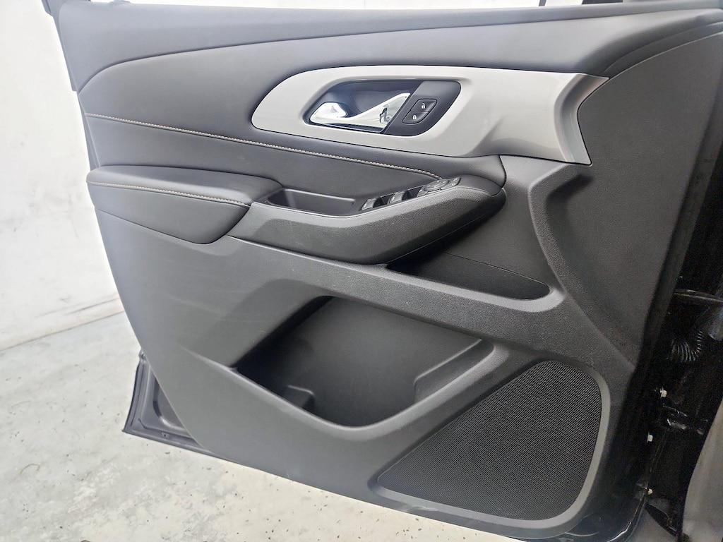 used 2018 Chevrolet Traverse car, priced at $19,998