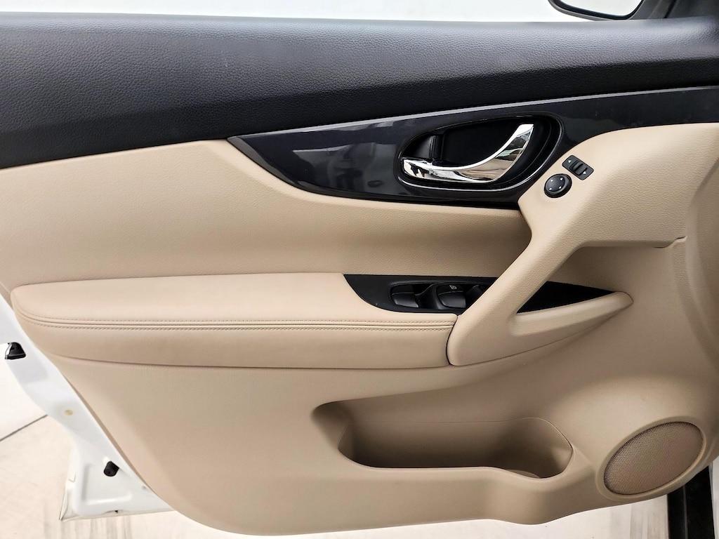 used 2019 Nissan Rogue car, priced at $17,998