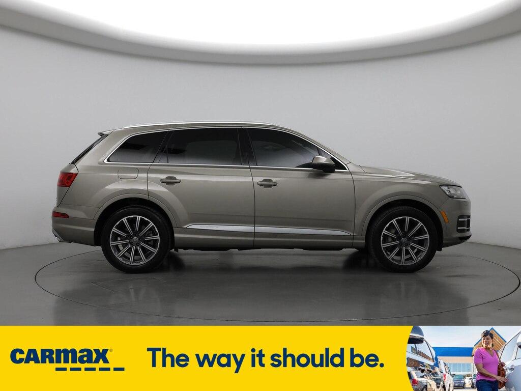 used 2017 Audi Q7 car, priced at $29,998