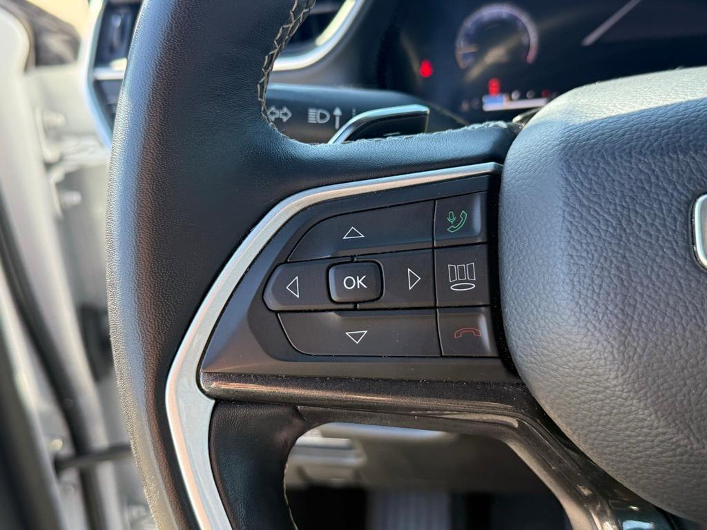 used 2022 Jeep Grand Cherokee car, priced at $25,277