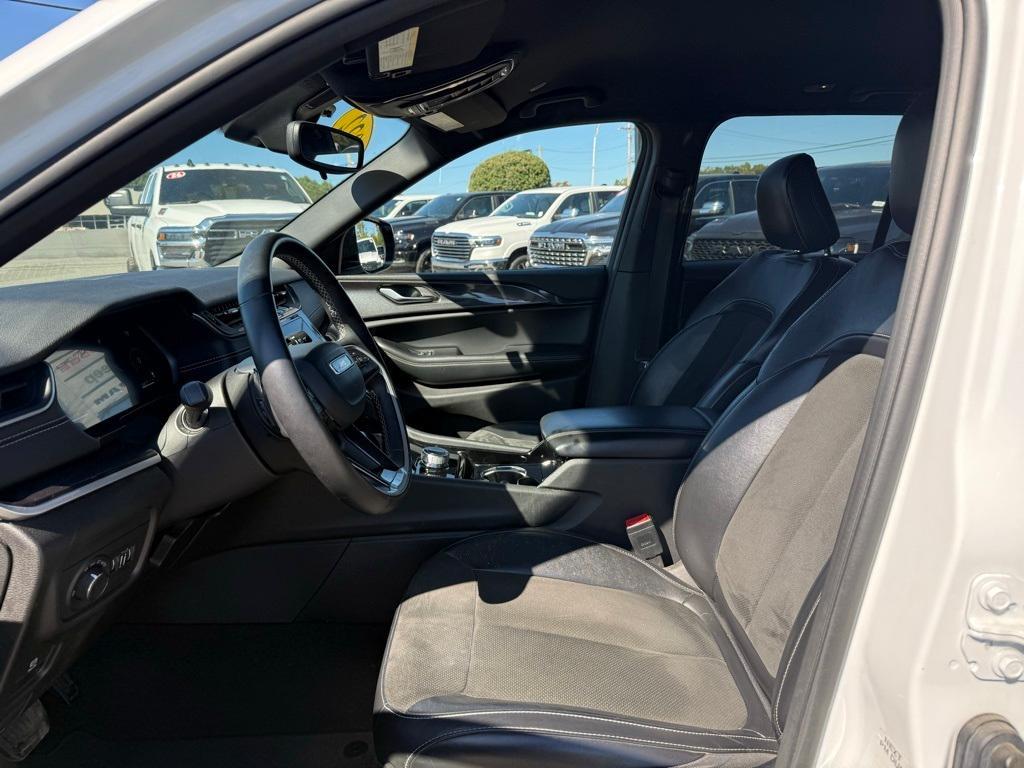 used 2022 Jeep Grand Cherokee car, priced at $25,277