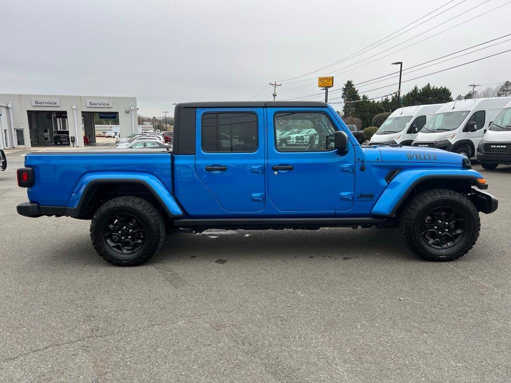 used 2023 Jeep Gladiator car, priced at $33,777