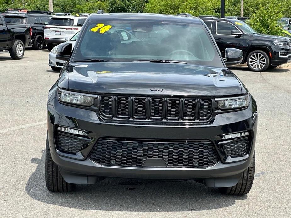 new 2024 Jeep Grand Cherokee car, priced at $53,777