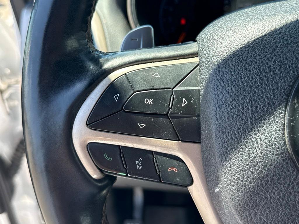 used 2017 Jeep Grand Cherokee car, priced at $13,777