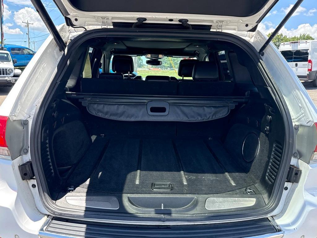 used 2017 Jeep Grand Cherokee car, priced at $13,777