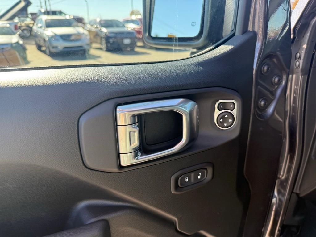 new 2026 Jeep Wrangler car, priced at $56,777