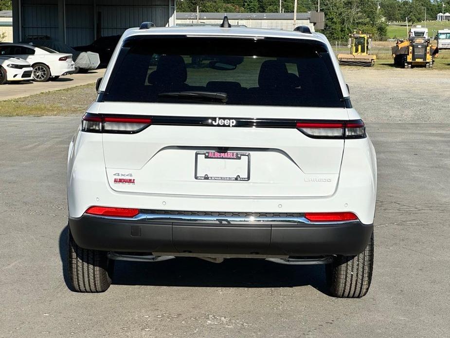 used 2024 Jeep Grand Cherokee car, priced at $34,277