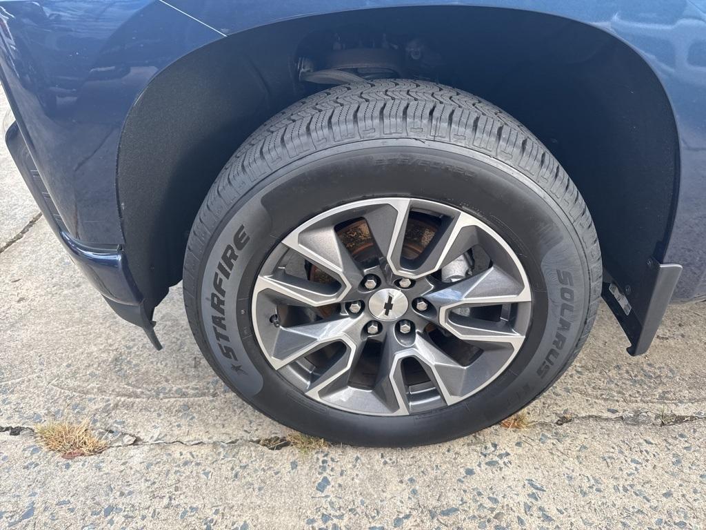 used 2019 Chevrolet Silverado 1500 car, priced at $32,277