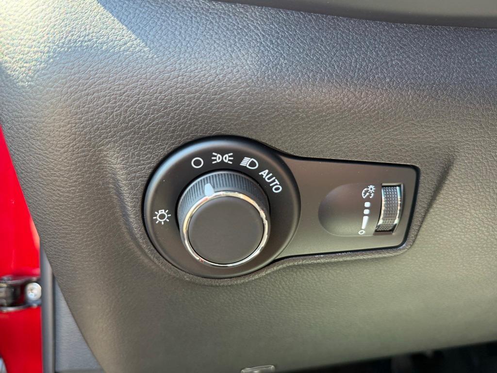 new 2025 Jeep Compass car, priced at $25,777