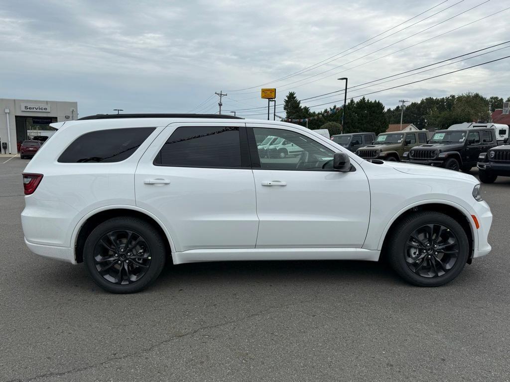 new 2026 Dodge Durango car, priced at $35,777