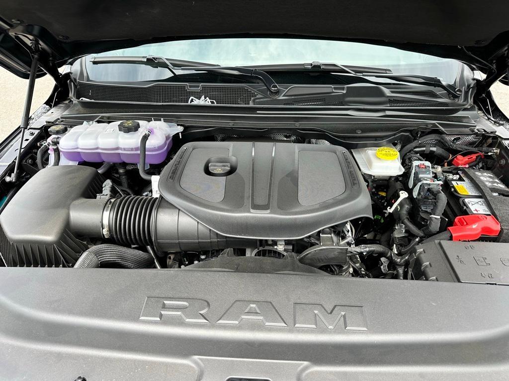 new 2025 Ram 1500 car, priced at $49,777