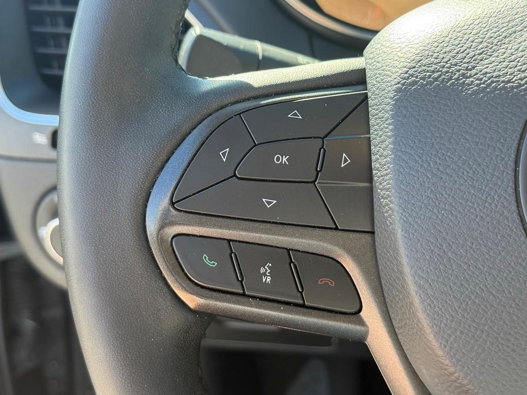 used 2022 Jeep Cherokee car, priced at $20,777