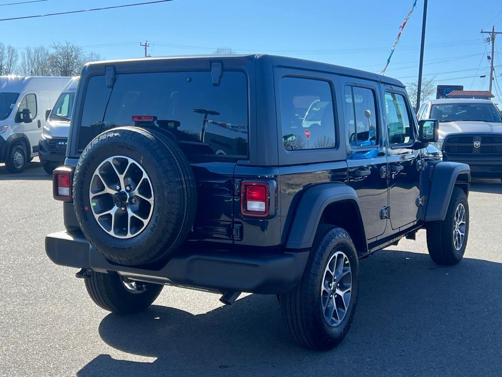 new 2025 Jeep Wrangler car, priced at $46,777