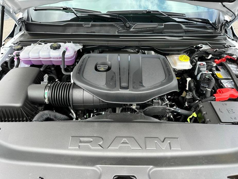 new 2025 Ram 1500 car, priced at $59,777