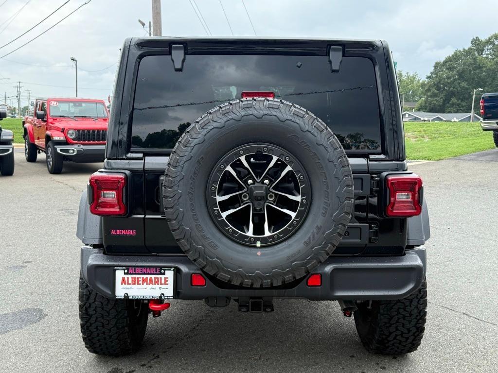 new 2025 Jeep Wrangler car, priced at $58,777