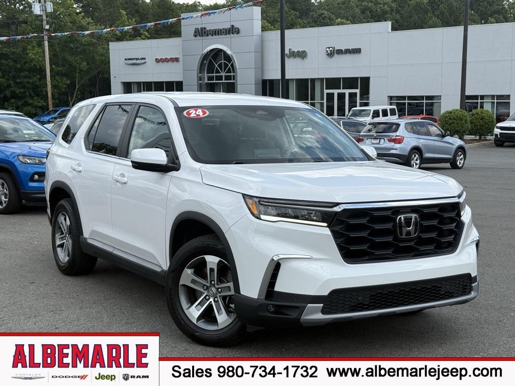 used 2024 Honda Pilot car, priced at $40,277