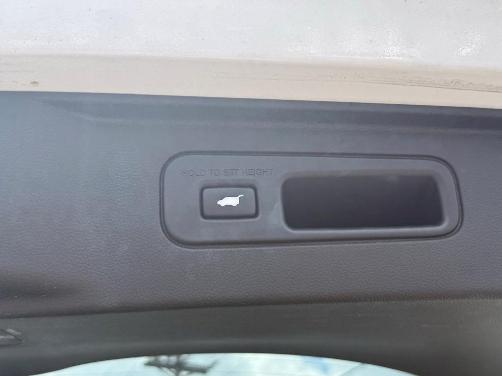 used 2024 Honda Pilot car, priced at $36,777