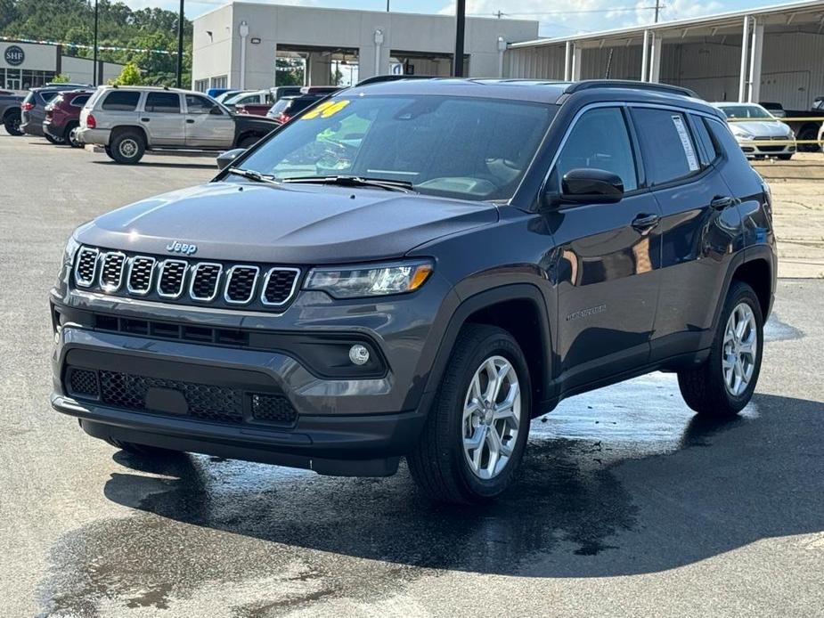 new 2024 Jeep Compass car, priced at $28,777