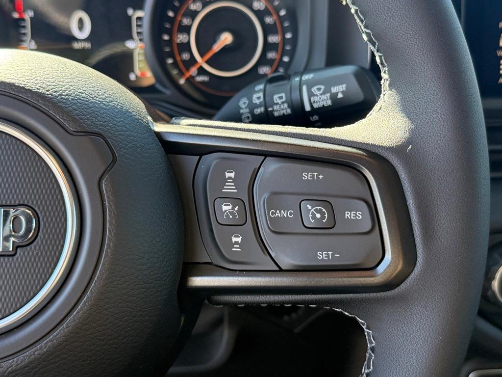 new 2026 Jeep Wrangler car, priced at $58,777