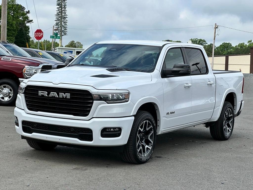 new 2025 Ram 1500 car, priced at $60,777