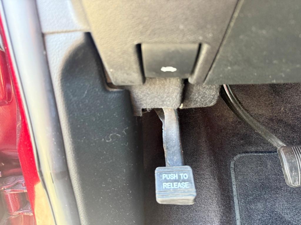 used 2018 Jeep Grand Cherokee car, priced at $16,277