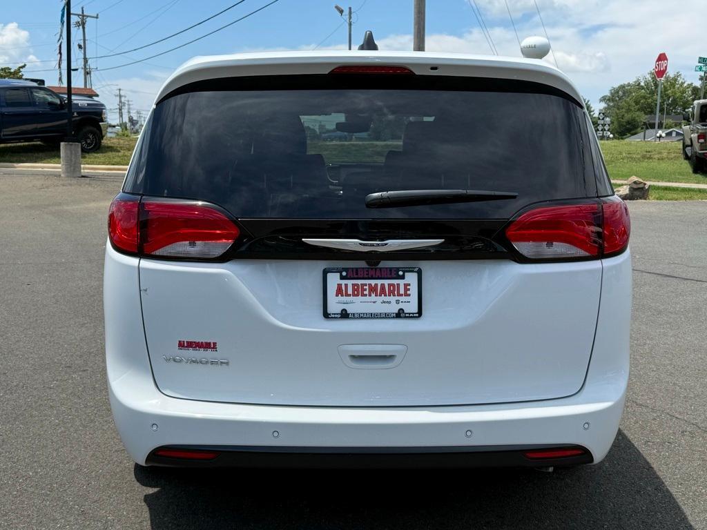 new 2025 Chrysler Voyager car, priced at $35,777
