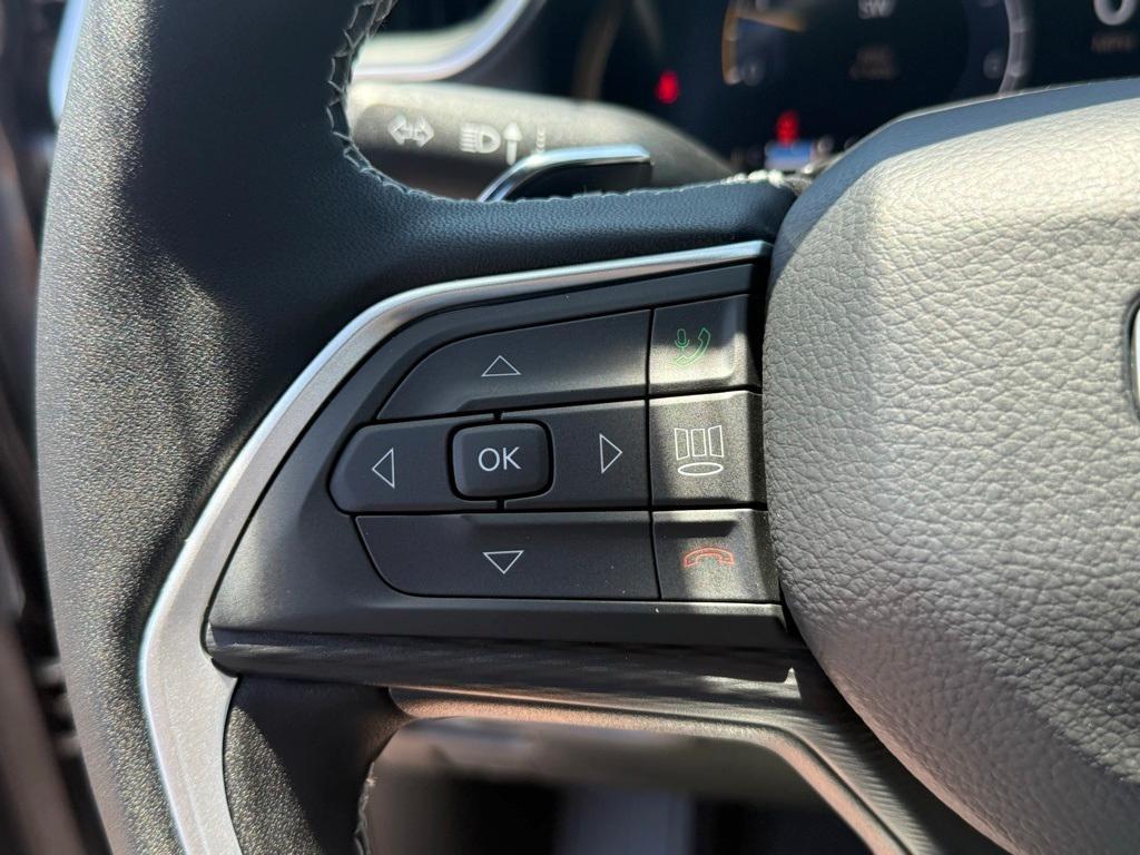 new 2025 Jeep Grand Cherokee L car, priced at $40,777