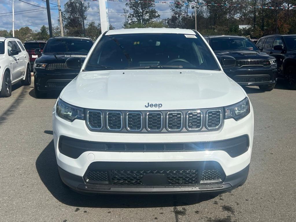 new 2025 Jeep Compass car, priced at $24,777