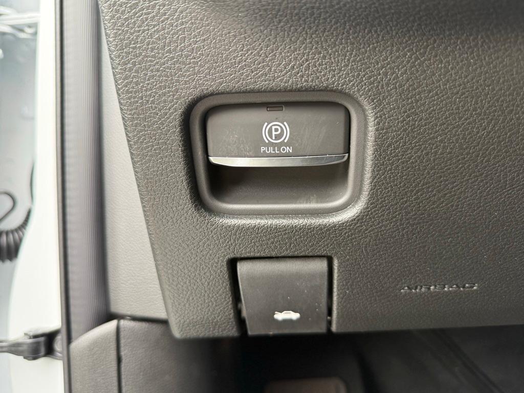 new 2025 Jeep Grand Cherokee L car, priced at $42,777