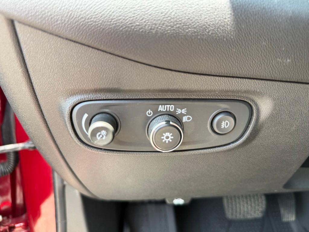 used 2020 Chevrolet Equinox car, priced at $14,777