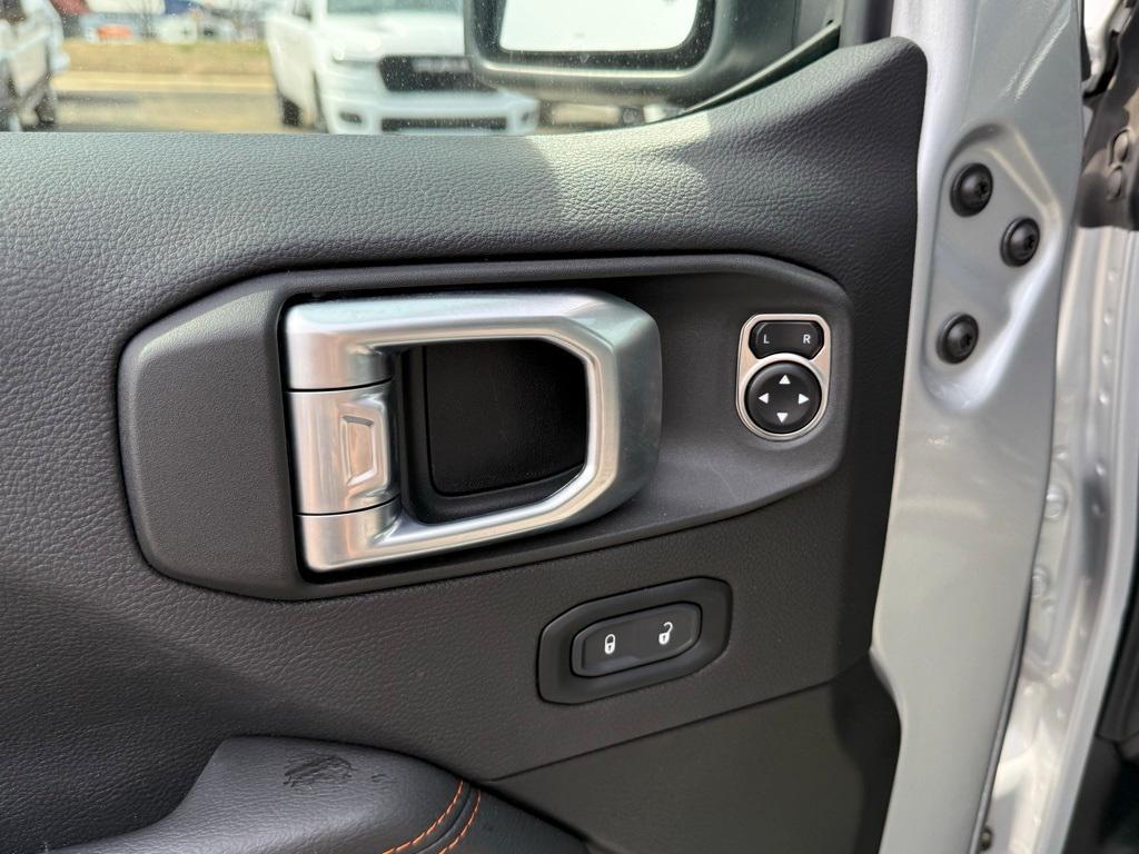 used 2023 Jeep Gladiator car, priced at $48,777