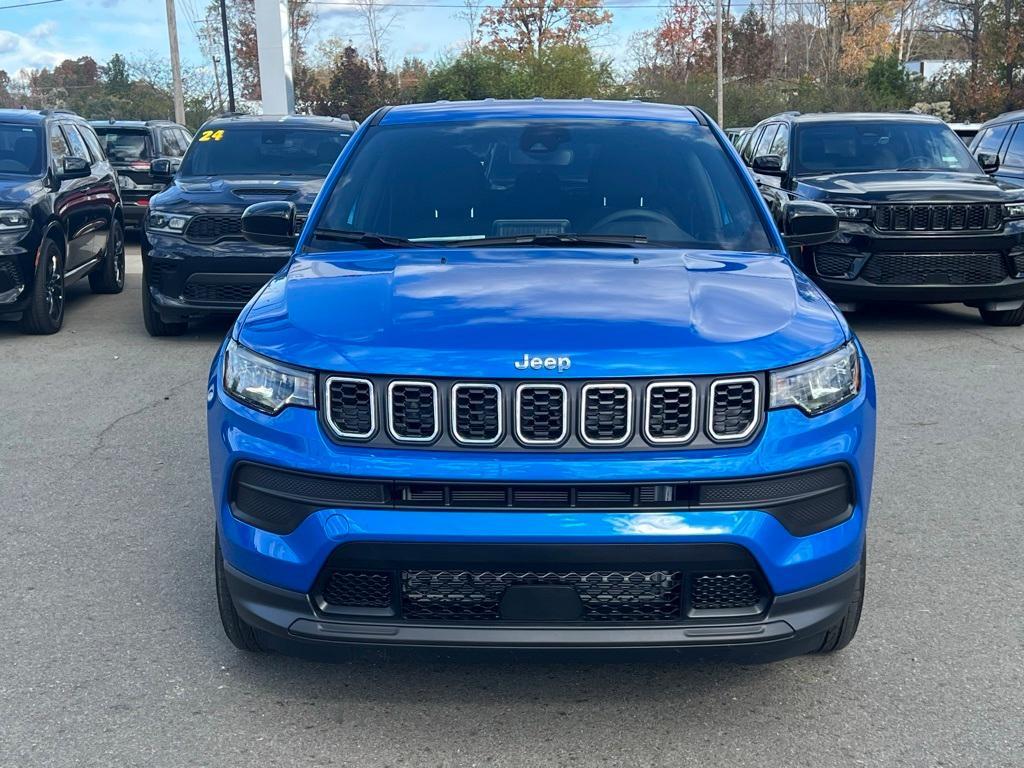 new 2025 Jeep Compass car, priced at $25,777