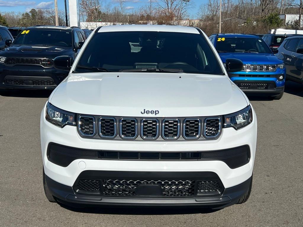 new 2025 Jeep Compass car, priced at $23,777