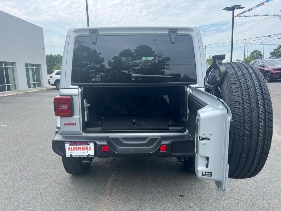 new 2024 Jeep Wrangler car, priced at $51,277