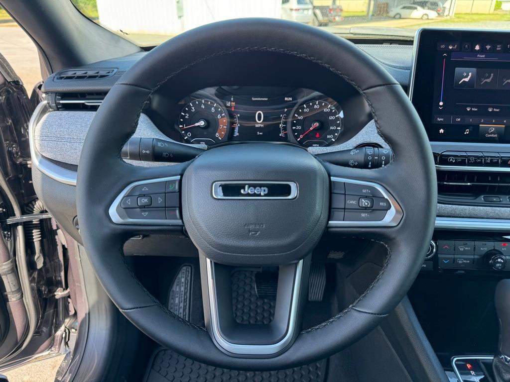 new 2024 Jeep Compass car, priced at $28,977