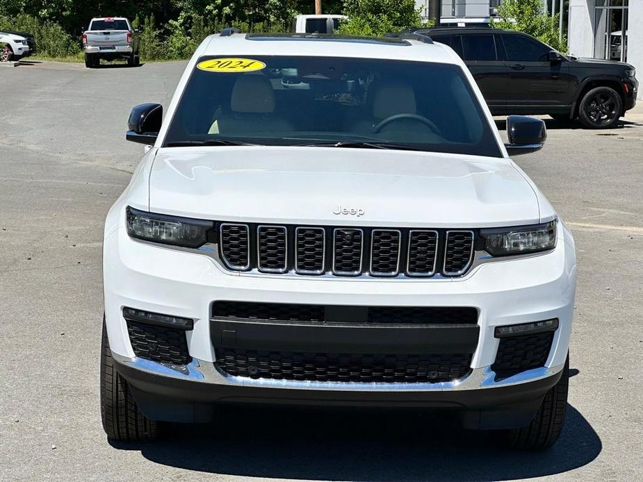 new 2024 Jeep Grand Cherokee L car, priced at $53,877