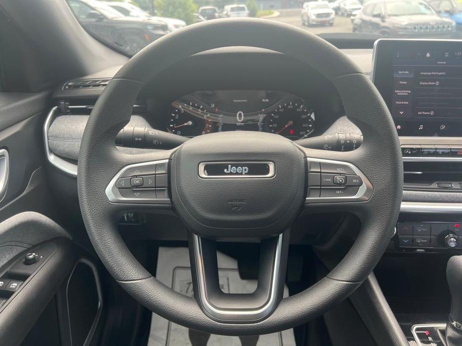 new 2024 Jeep Compass car, priced at $25,777