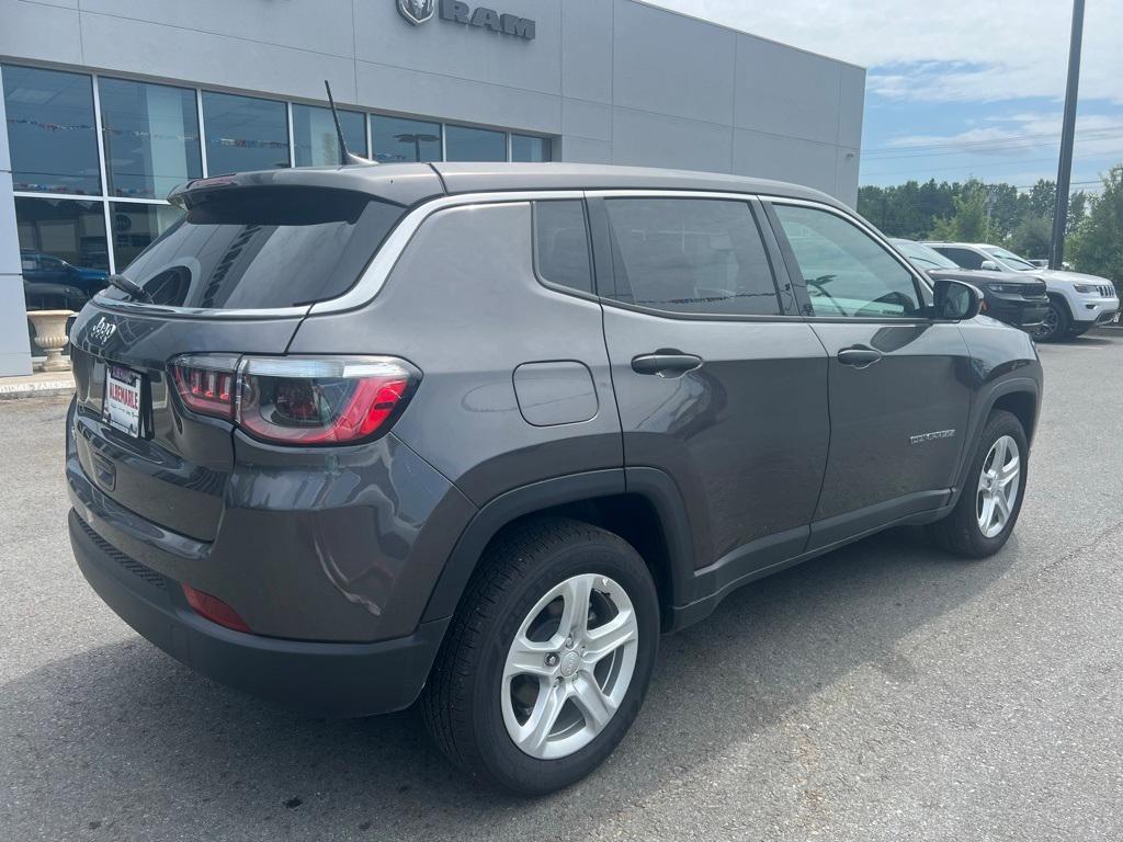 new 2024 Jeep Compass car, priced at $25,777