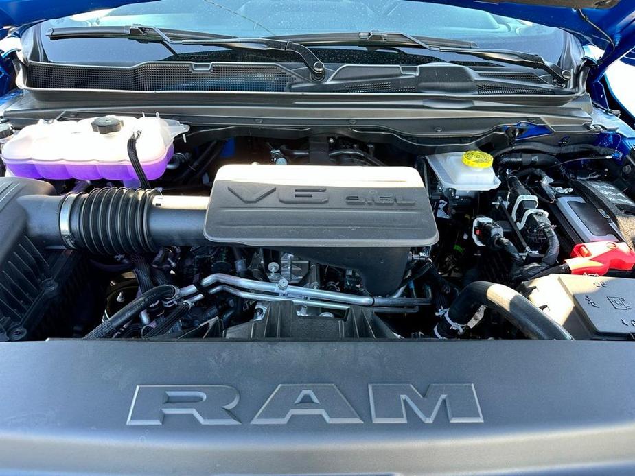 new 2025 Ram 1500 car, priced at $45,777