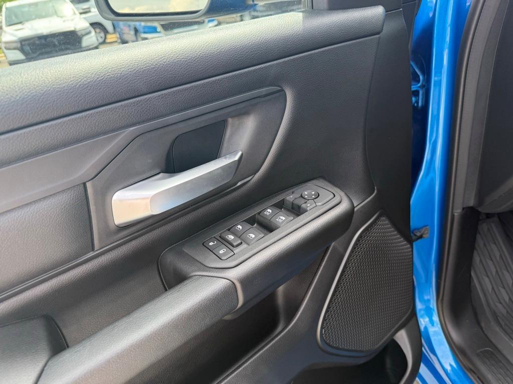 new 2025 Ram 1500 car, priced at $42,277